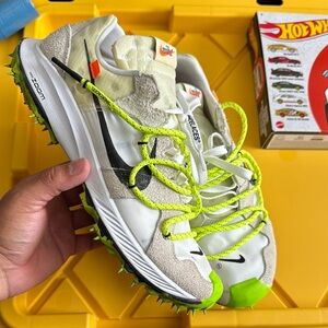 Nike Off White Air Zoom Terra